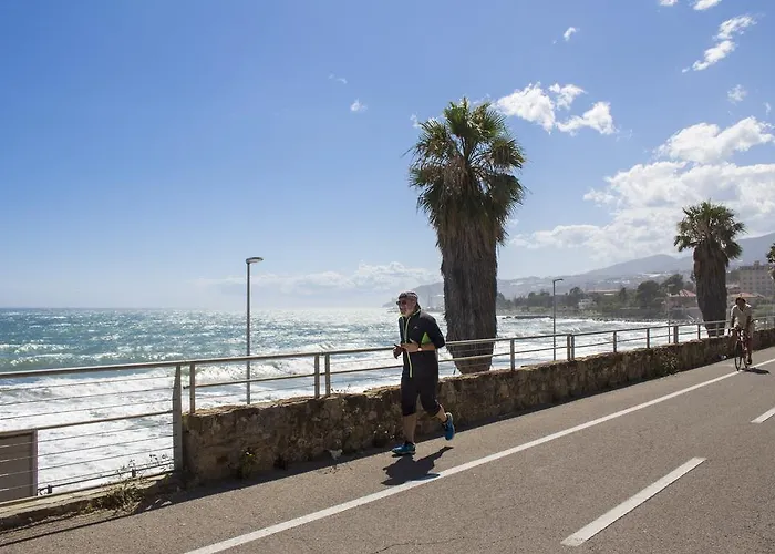 La Brise فندق 3*