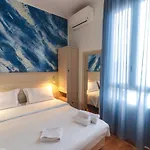 La Brise Hotel
