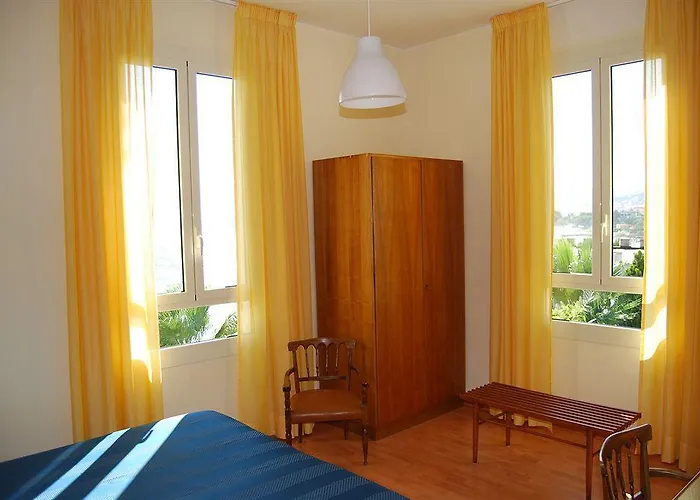 Szálloda La Brise San Remo